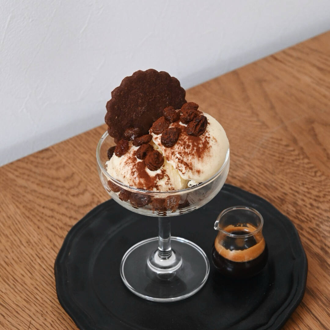 ラムレーズンアフォガート（店内限定）